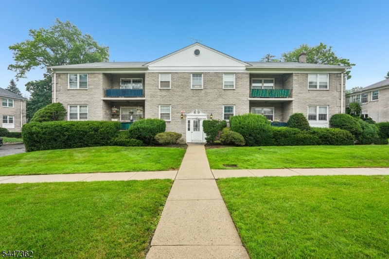 135 S Maple Avenue Ridgewood Village NJ 07450