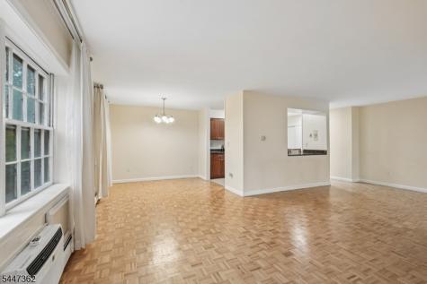 135 S Maple Avenue Ridgewood Village NJ 07450