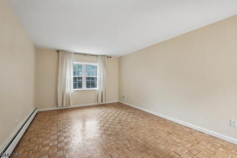 135 S Maple Avenue Ridgewood Village NJ 07450