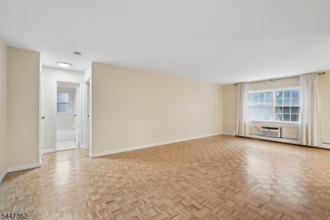 135 S Maple Avenue Ridgewood Village NJ 07450