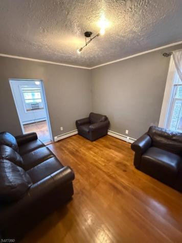 243 Lake Street Newark NJ 07104