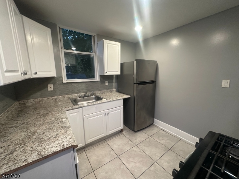 120 Rose Terrace Newark NJ 07108