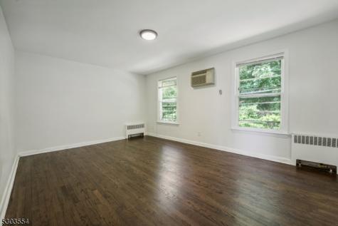 24 Hutton Avenue West Orange NJ 07052