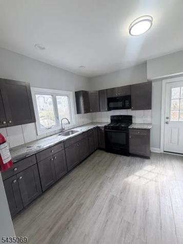 144 E Cliff Street Somerville NJ 08876