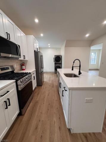 397 N 13th Street Newark NJ 07107