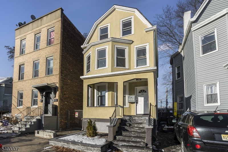 11 Ellington Street East Orange NJ 07017