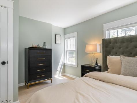 148 Grove Street Montclair NJ 07042