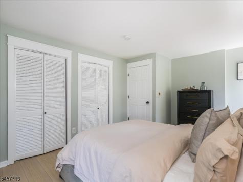 148 Grove Street Montclair NJ 07042