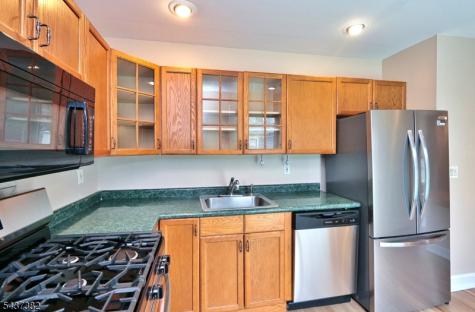 44 Christopher Street Montclair NJ 07042