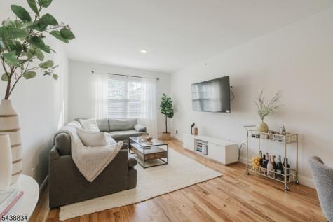 599 Franklin Avenue Nutley NJ 07110