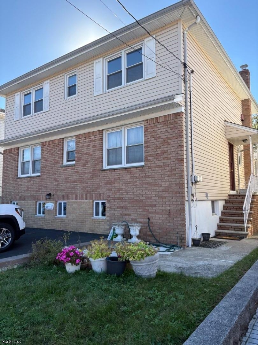 839 Riverside Avenue Lyndhurst NJ 07071