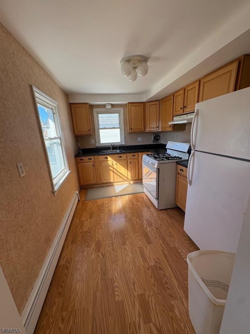 839 Riverside Avenue Lyndhurst NJ 07071