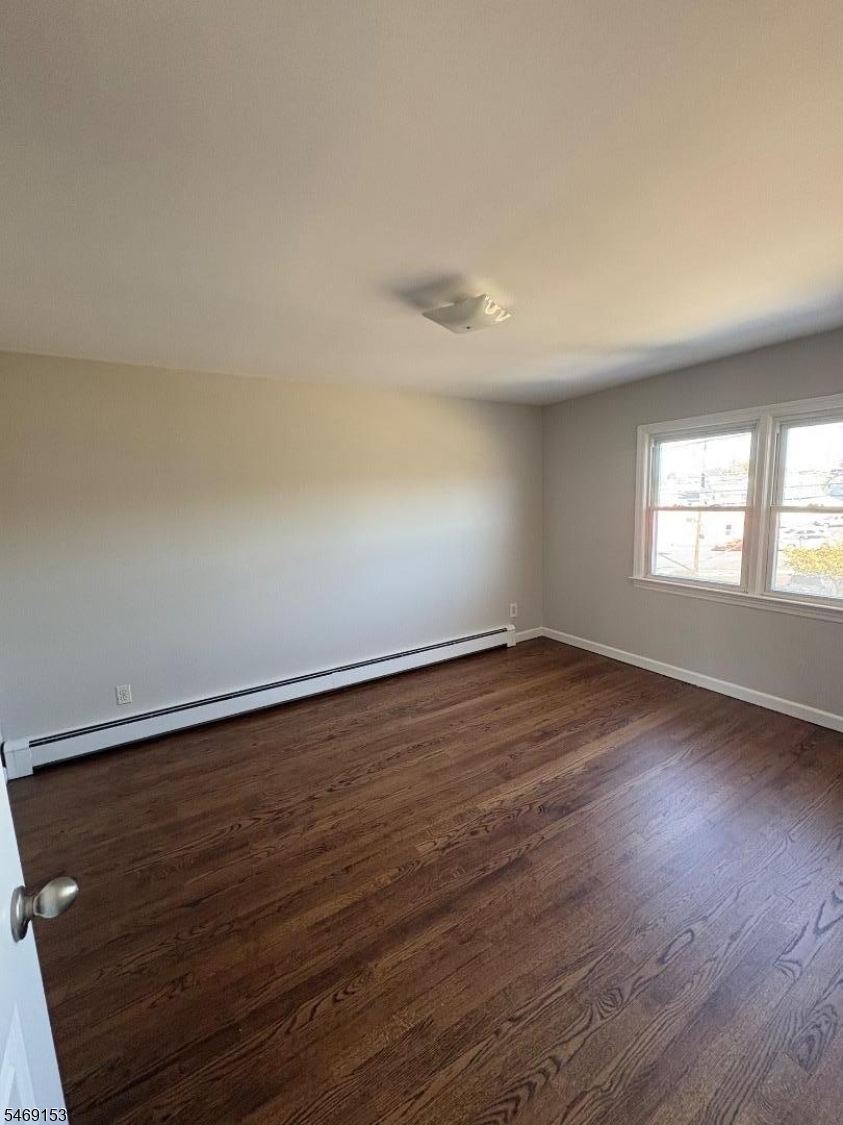 839 Riverside Avenue Lyndhurst NJ 07071
