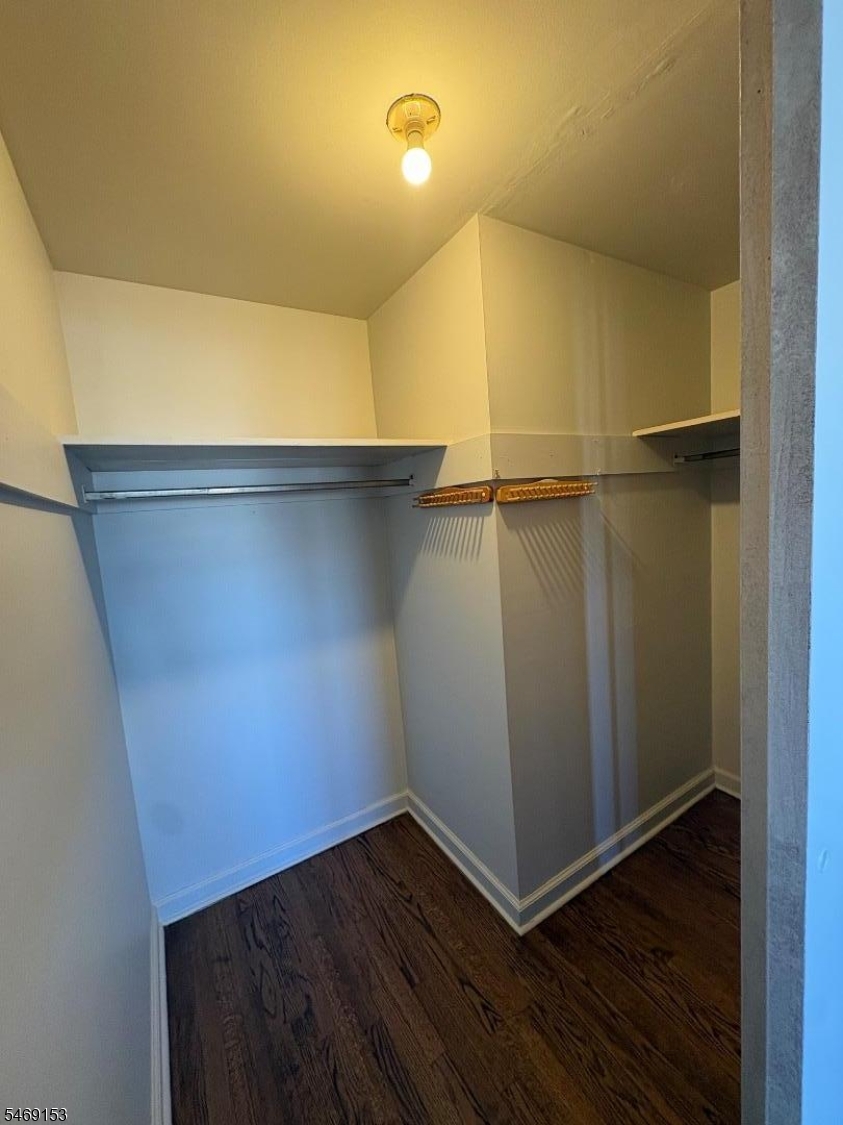 839 Riverside Avenue Lyndhurst NJ 07071