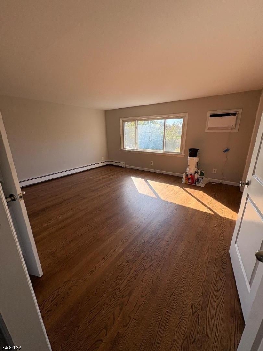 839 Riverside Avenue Lyndhurst NJ 07071