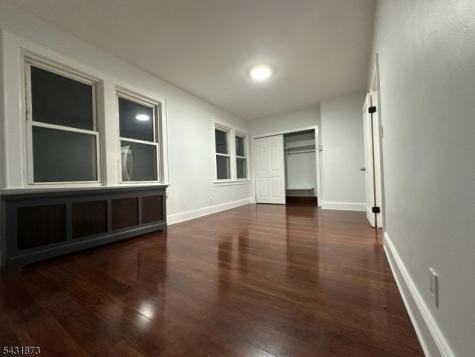 32 Hamilton Avenue Fairview NJ 07022