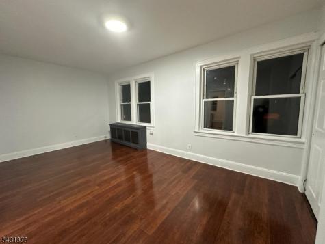32 Hamilton Avenue Fairview NJ 07022