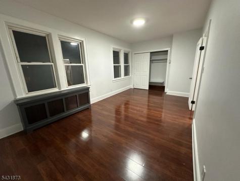 32 Hamilton Avenue Fairview NJ 07022