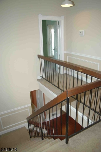 10 Pear Court Raritan NJ 08822