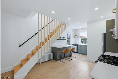 6 George Street Montclair NJ 07042