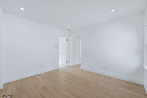 6 George Street Montclair NJ 07042