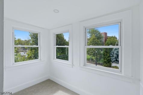 6 George Street Montclair NJ 07042