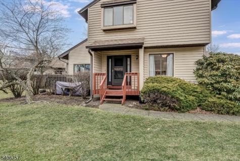 7 Eagle Drive Hampton NJ 07860