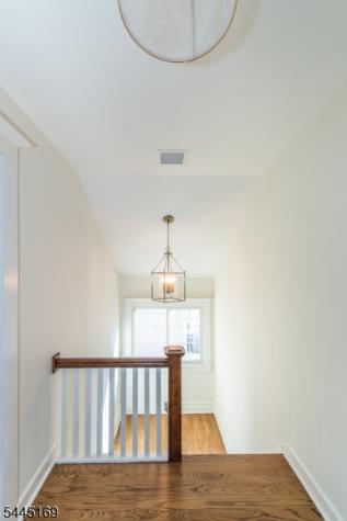 10 Grove Terrace Montclair NJ 07042