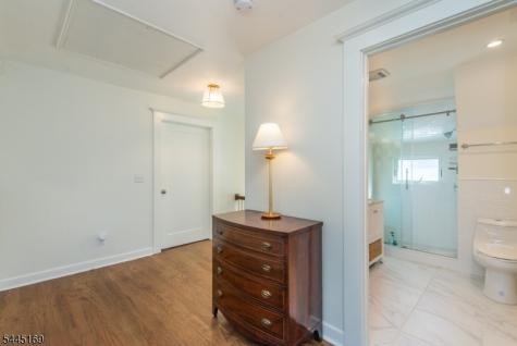 10 Grove Terrace Montclair NJ 07042