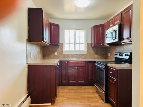 4 Swartswood Road Newton NJ 07860