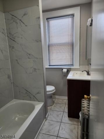 196 W End Avenue Newark NJ 07106