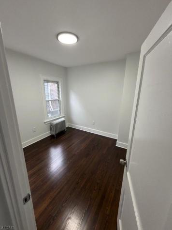 10 Glennon Place West Orange NJ 07052