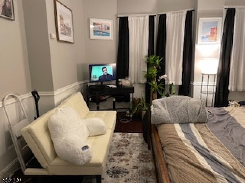6 Macculloch Avenue Morristown NJ 07960