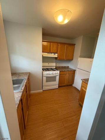 168 Gordonhurst Avenue Montclair NJ 07043