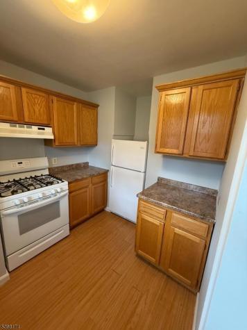 168 Gordonhurst Avenue Montclair NJ 07043