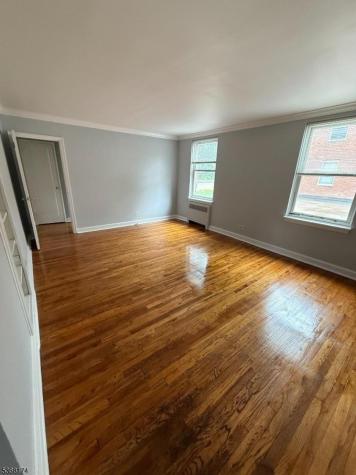 168 Gordonhurst Avenue Montclair NJ 07043