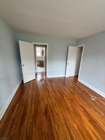 168 Gordonhurst Avenue Montclair NJ 07043