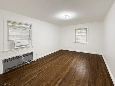 16 Clark Terrace Belleville NJ 07109