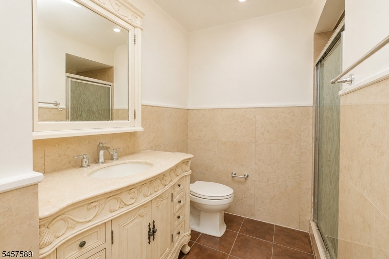 7430 Kennedy Blvd Unit 406 North Bergen NJ 07047