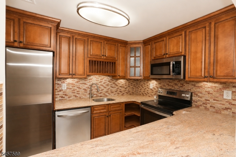 7430 Kennedy Blvd Unit 406 North Bergen NJ 07047