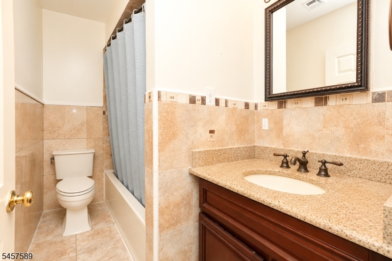 7430 Kennedy Blvd Unit 406 North Bergen NJ 07047