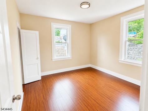 137 Hammond Avenue Passaic NJ 07055