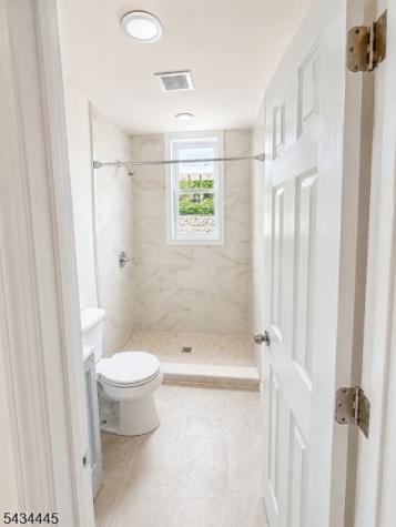 137 Hammond Avenue Passaic NJ 07055