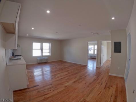 520 Bayway Avenue Elizabeth NJ 07202