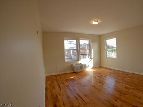 520 Bayway Avenue Elizabeth NJ 07202