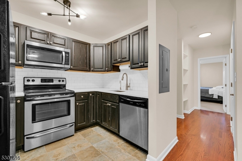 15 Forest Street Montclair NJ 07042