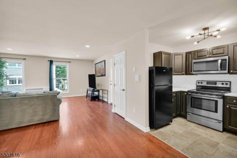 15 Forest Street Montclair NJ 07042