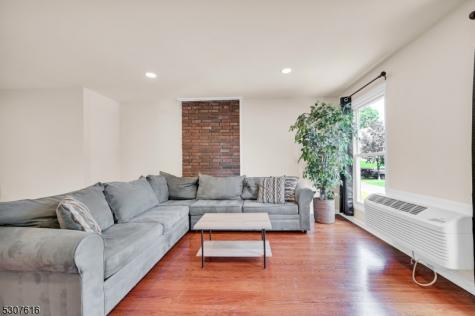 15 Forest Street Montclair NJ 07042