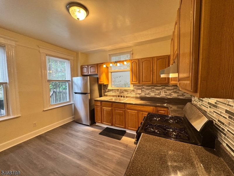 324 Hawthorne Avenue Newark NJ 07112