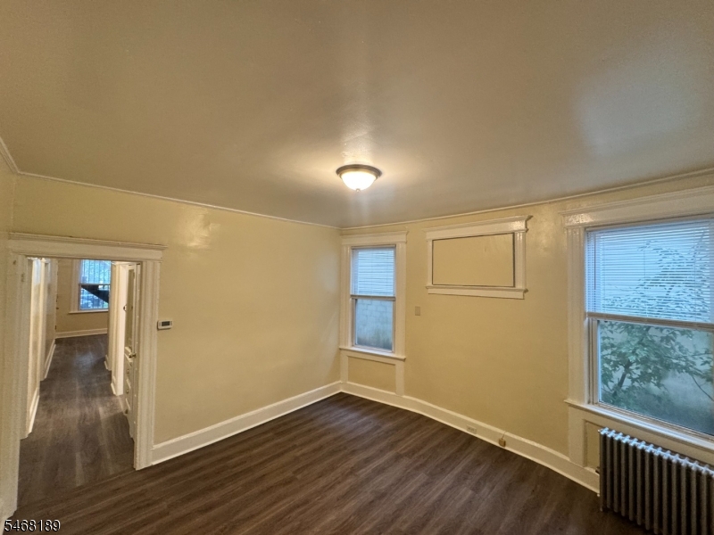324 Hawthorne Avenue Newark NJ 07112